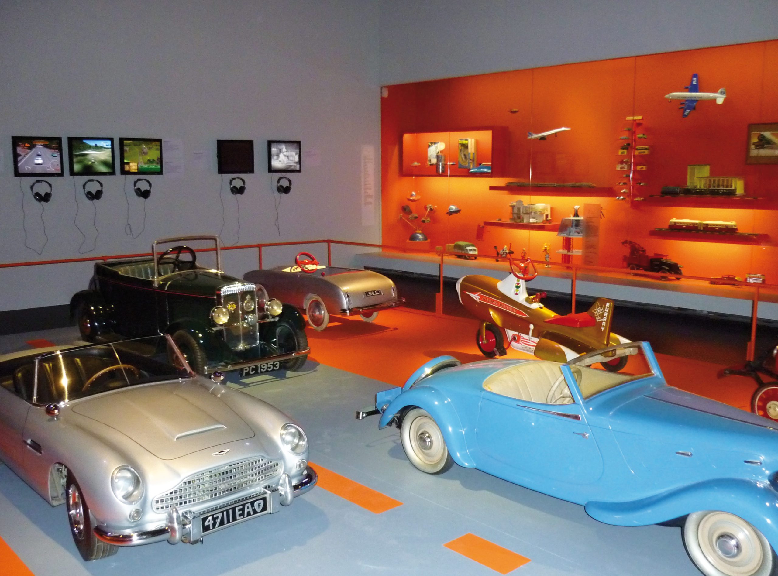 Des Jouets et des Hommes